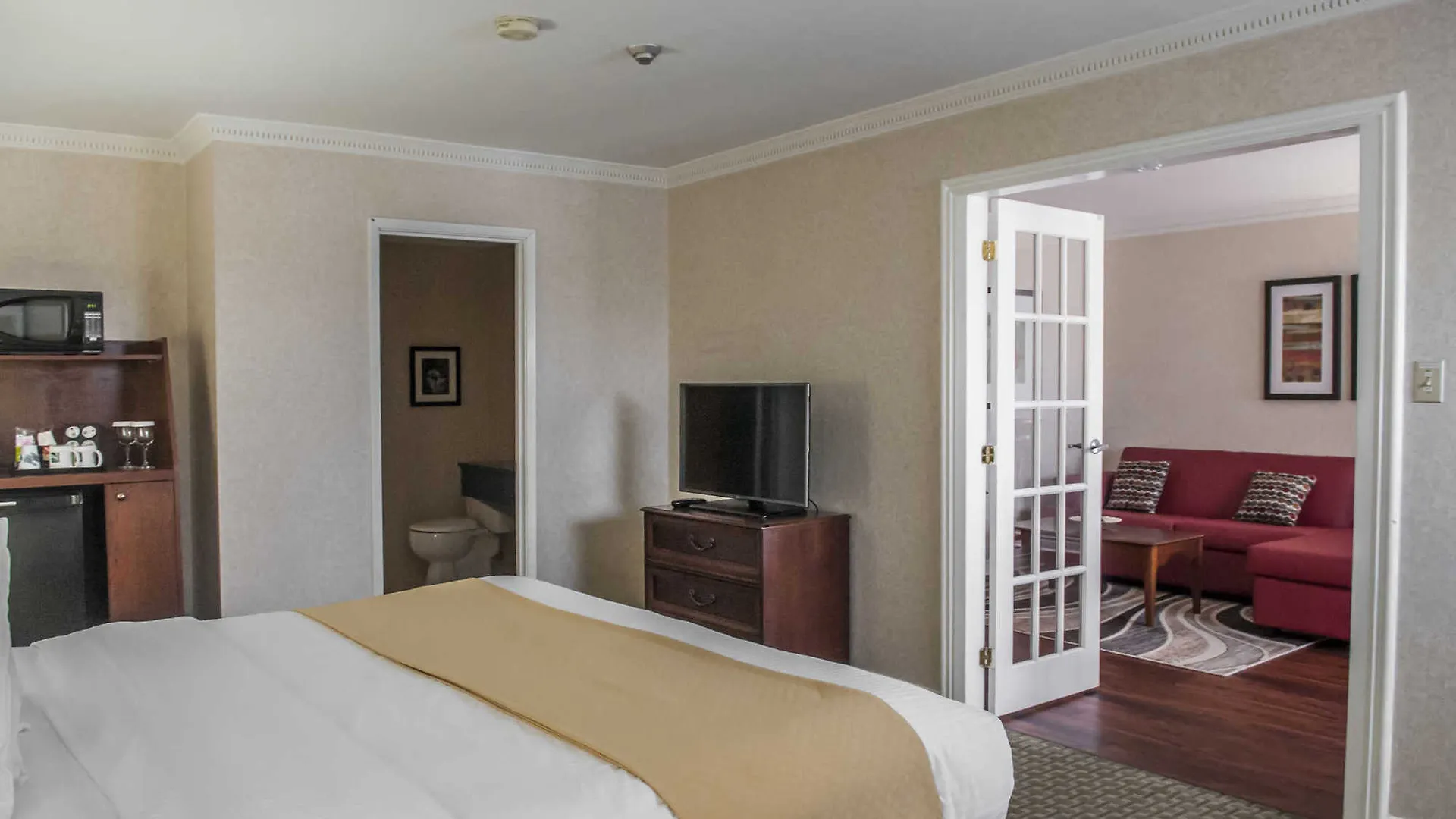 Quality Inn Airport West Mississauga