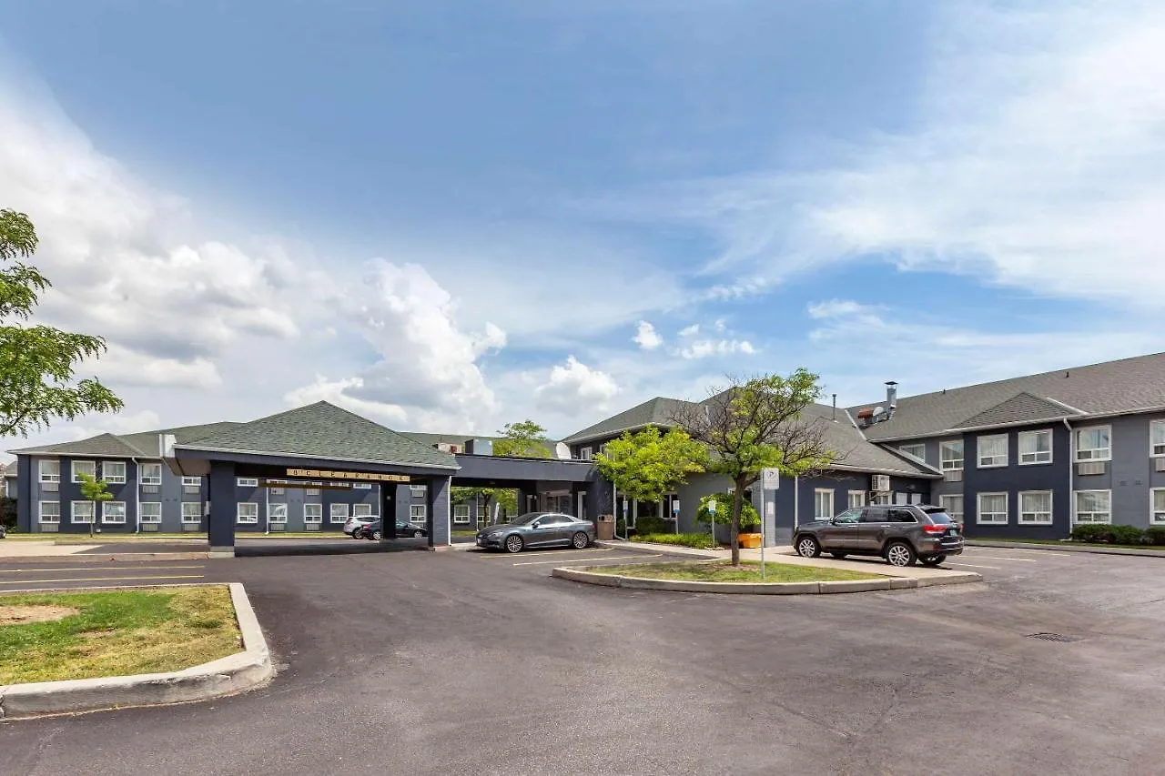 Quality Inn Airport West Mississauga 3*,